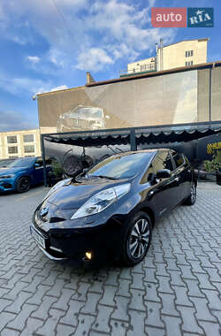 Хэтчбек Nissan Leaf 2015 в Киеве