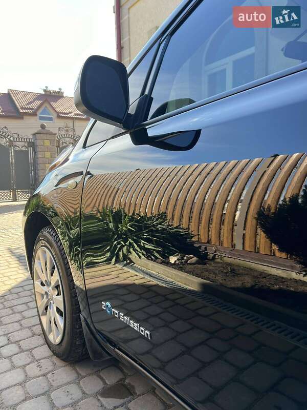 Хэтчбек Nissan Leaf 2017 в Львове фото 14 Хэтчбек Nissan Leaf 2017 в Львове