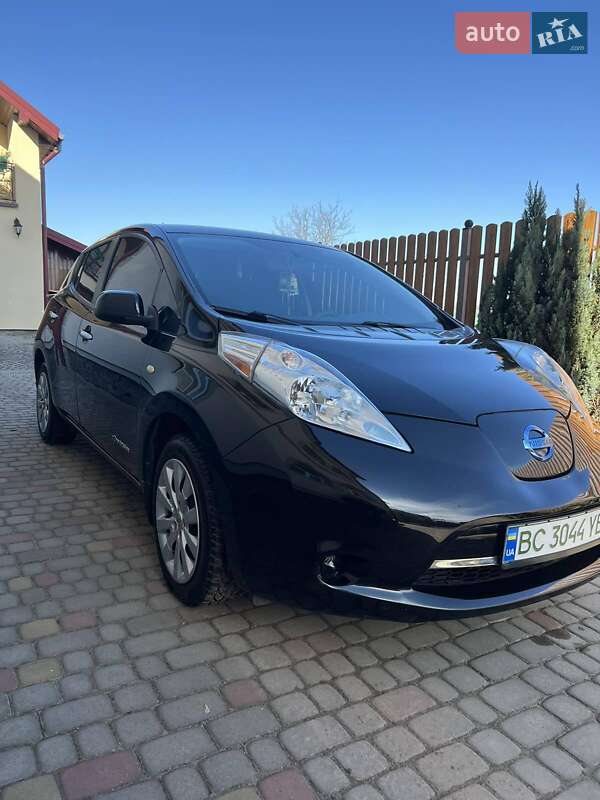 Хэтчбек Nissan Leaf 2017 в Львове фото 28 Хэтчбек Nissan Leaf 2017 в Львове