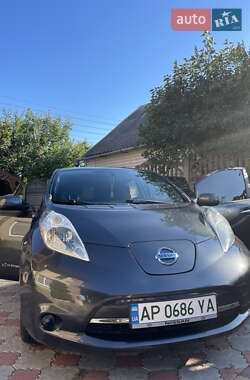 Хетчбек Nissan Leaf 2013 в Запоріжжі