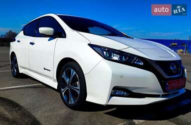 Хэтчбек Nissan Leaf 2019 в Днепре