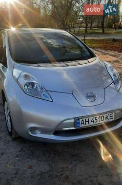 Хэтчбек Nissan Leaf 2014 в Кременчуге