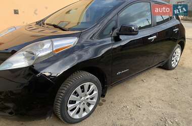 Хетчбек Nissan Leaf 2013 в Сторожинці