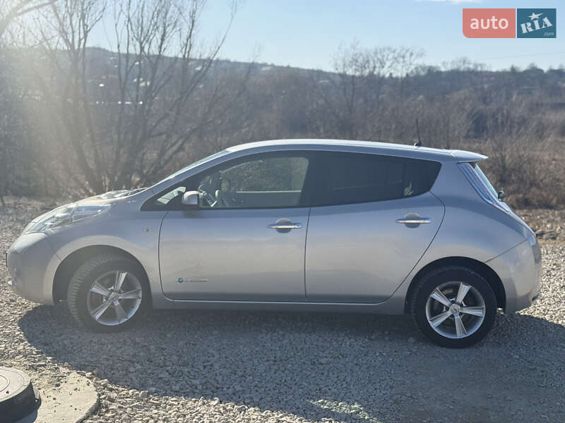 Хетчбек Nissan Leaf 2013 в Тернополі