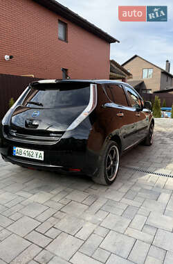 Хэтчбек Nissan Leaf 2012 в Виннице