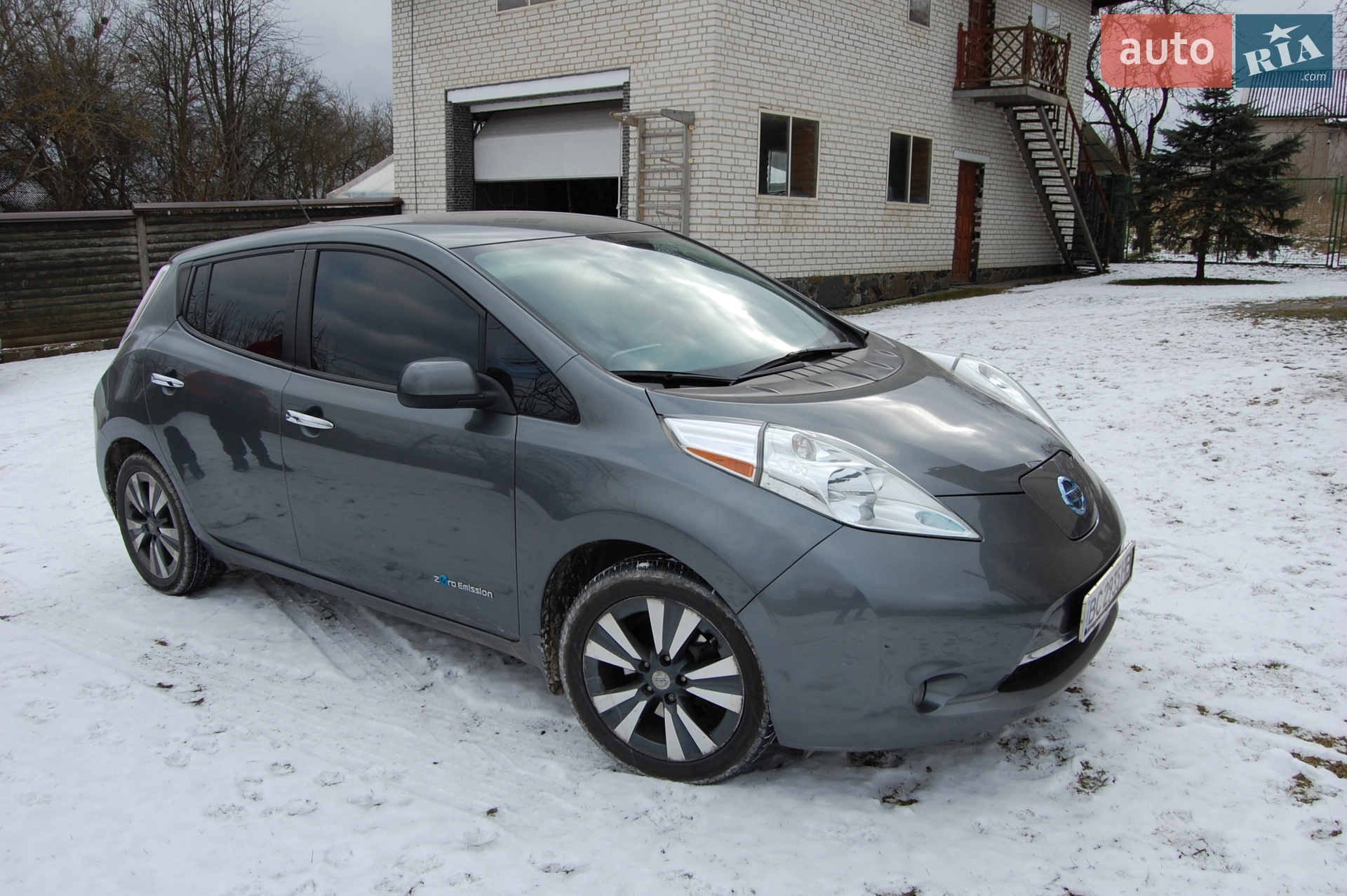 2017 Nissan Leaf - мініатюра 10