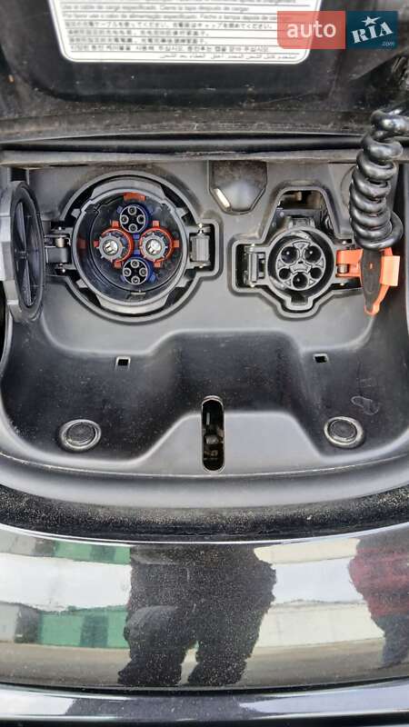 Хэтчбек Nissan Leaf 2014 в Кременчуге фото 23 Хэтчбек Nissan Leaf 2014 в Кременчуге