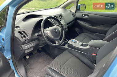 Хэтчбек Nissan Leaf 2014 в 
