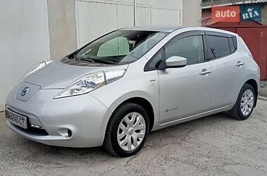 Хэтчбек Nissan Leaf 2016 в Одессе