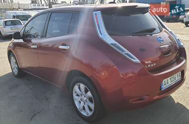 Хетчбек Nissan Leaf 2013 в 