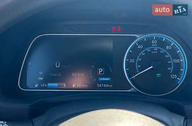 Хэтчбек Nissan Leaf 2019 в 
