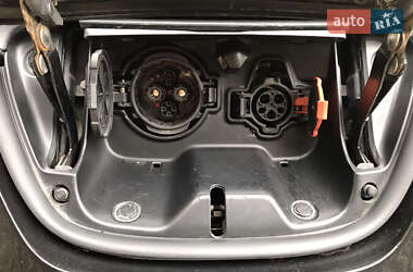 Хэтчбек Nissan Leaf 2014 в 