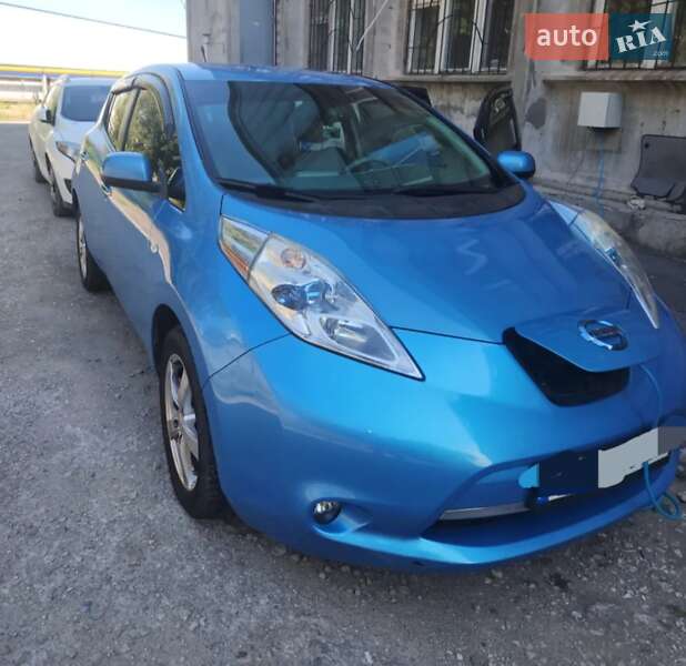 Nissan Leaf 2012