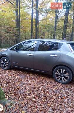 Хетчбек Nissan Leaf 2014 в Львові