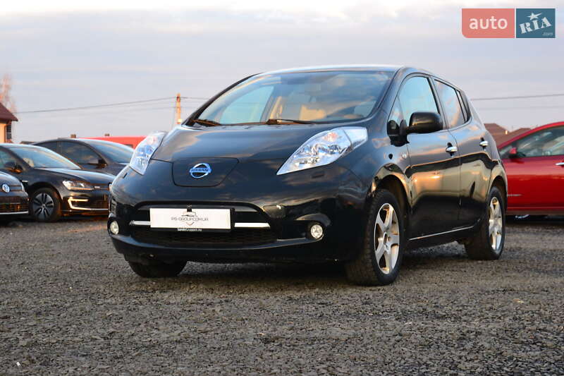 Хэтчбек Nissan Leaf 2012 в Луцке