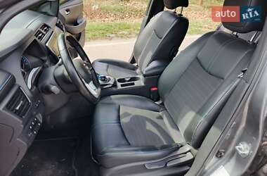 Хэтчбек Nissan Leaf 2019 в 