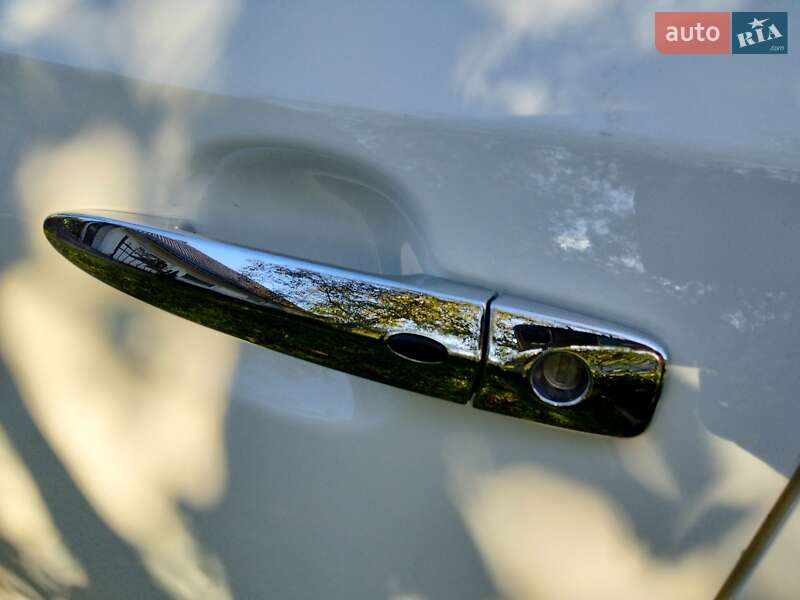 Хэтчбек Nissan Leaf 2019 в Львове