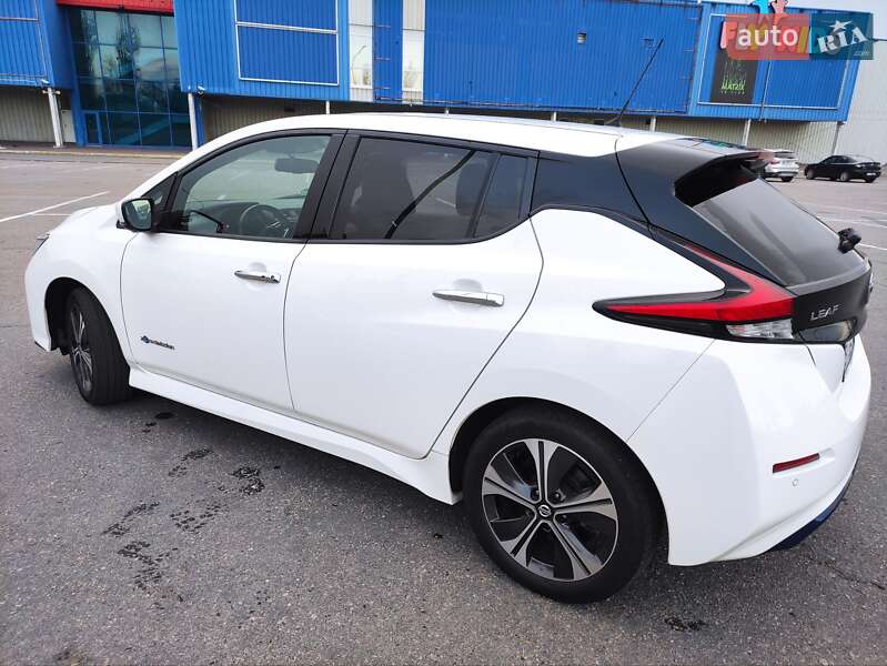 Хэтчбек Nissan Leaf 2019 в Кременчуге фото 5 Хэтчбек Nissan Leaf 2019 в Кременчуге