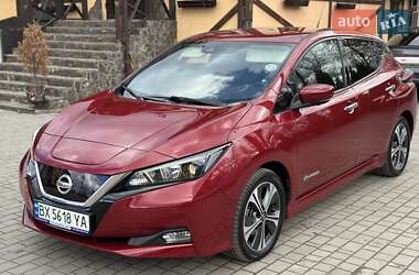 Хэтчбек Nissan Leaf 2018 в 