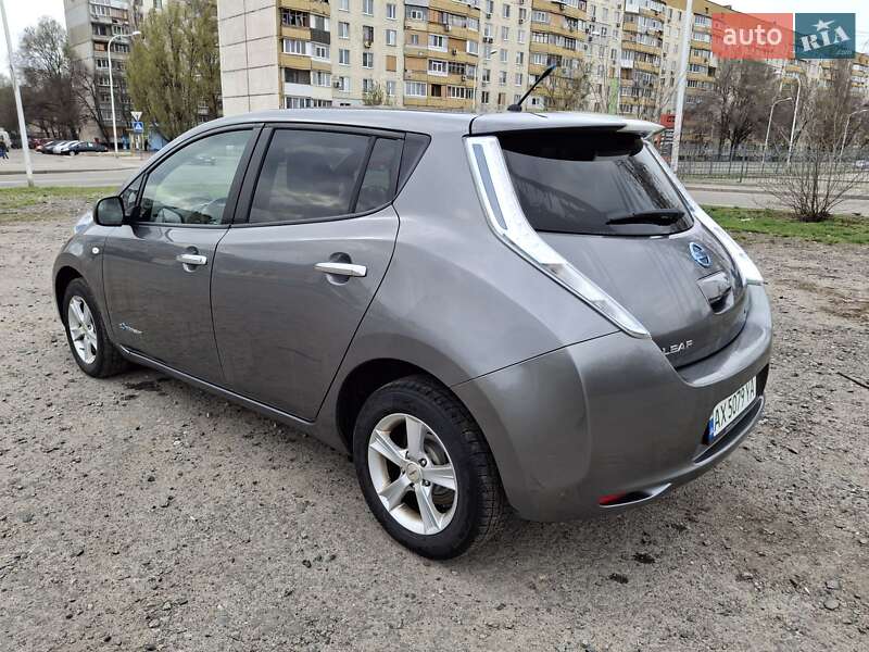 Хэтчбек Nissan Leaf 2014 в Харькове
