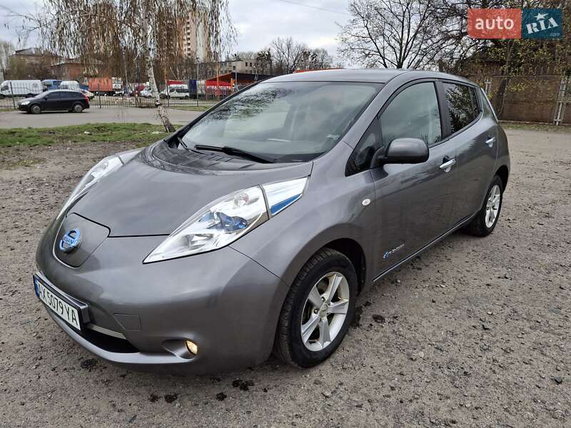 Nissan Leaf 2014