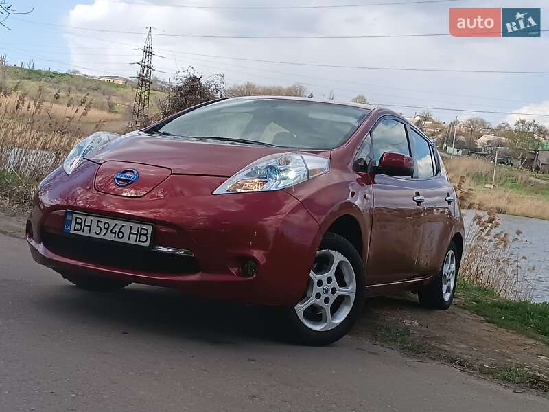 Nissan Leaf 2011