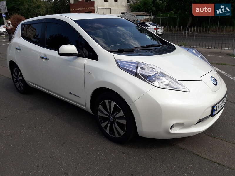 Nissan Leaf 2013