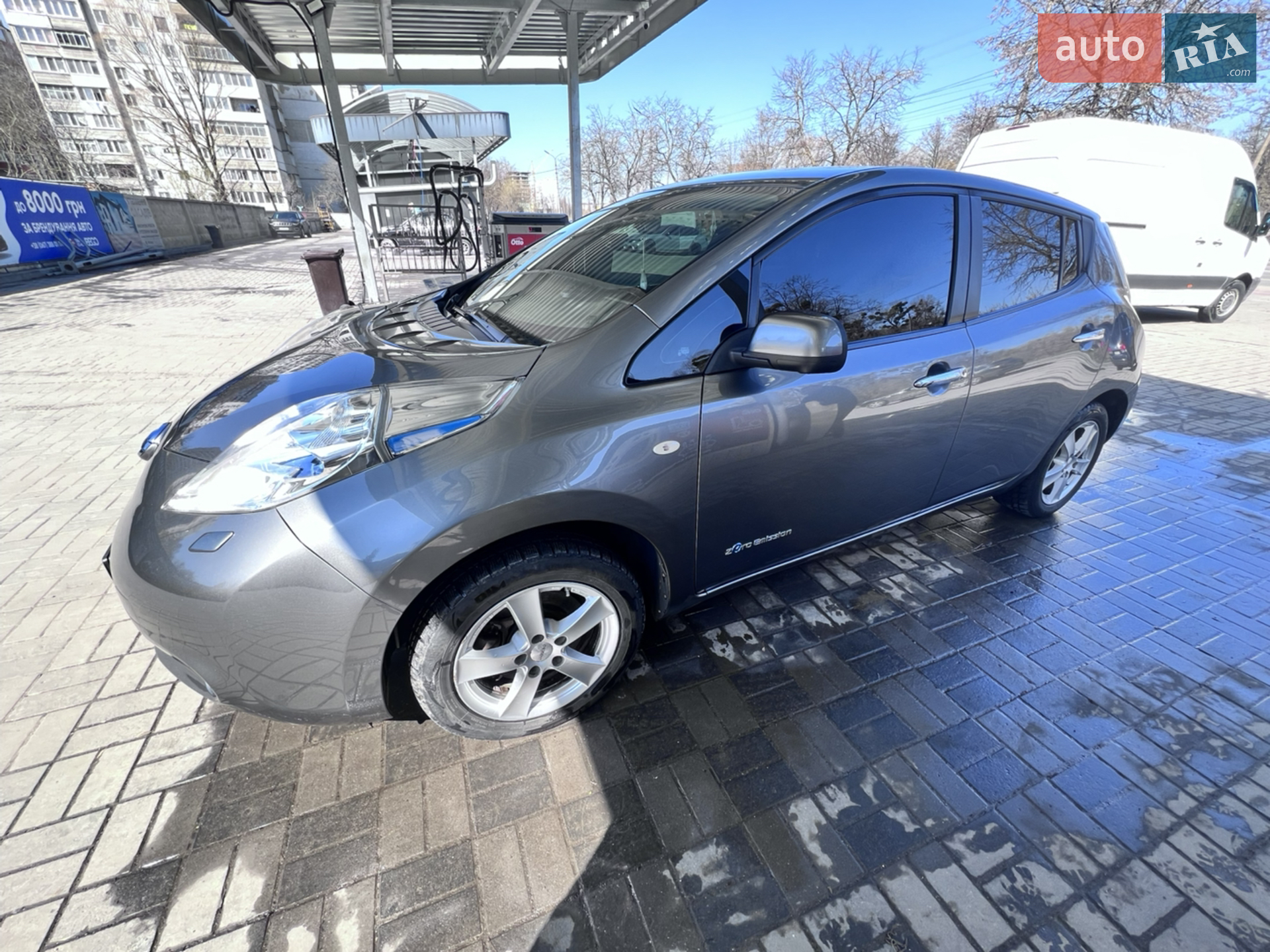 2017 Nissan Leaf - мініатюра 2