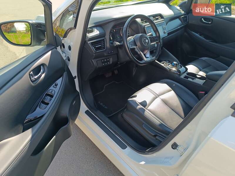 Хетчбек Nissan Leaf 2019 в Одесі фото 10 Хетчбек Nissan Leaf 2019 в Одесі