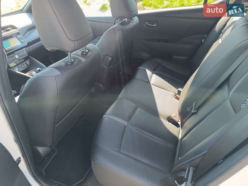 Хетчбек Nissan Leaf 2019 в Одесі фото 13 Хетчбек Nissan Leaf 2019 в Одесі