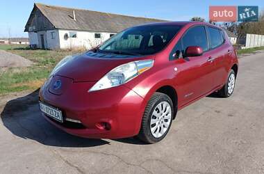 Хэтчбек Nissan Leaf 2015 в Белой Церкви