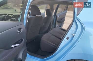 Хэтчбек Nissan Leaf 2014 в 