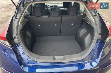 Хетчбек Nissan Leaf 2020 в 
