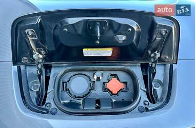 Хетчбек Nissan Leaf 2021 в 