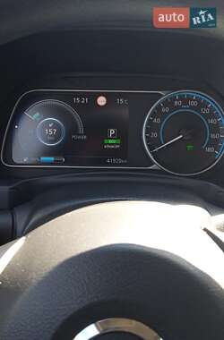 Хэтчбек Nissan Leaf 2021 в 