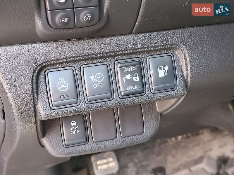 Хэтчбек Nissan Leaf 2015 в Харькове