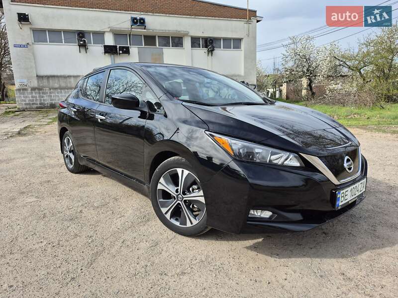 Nissan Leaf 2021
