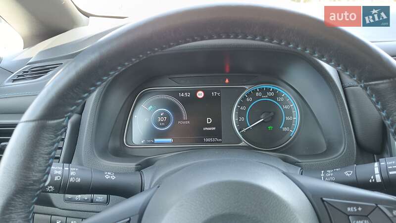 Хэтчбек Nissan Leaf 2019 в Львове