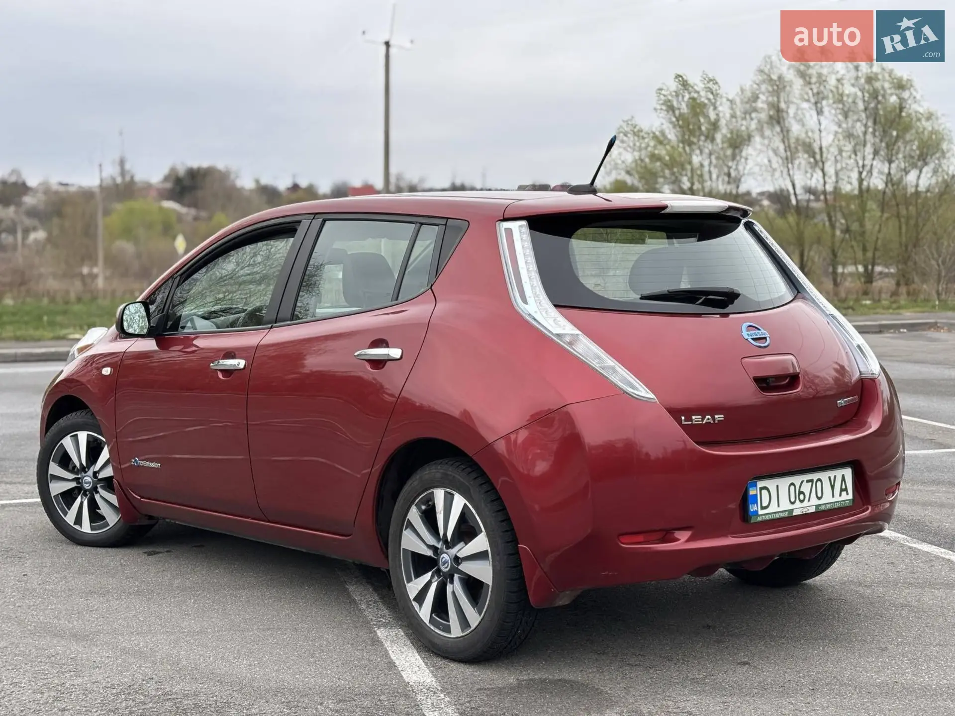 2013 Nissan Leaf - мініатюра 15