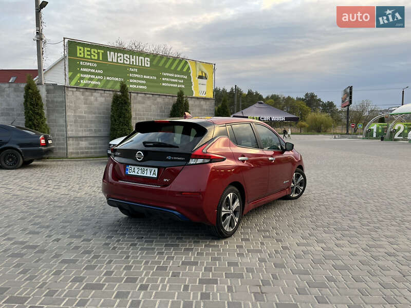 Хэтчбек Nissan Leaf 2018 в Кропивницком
