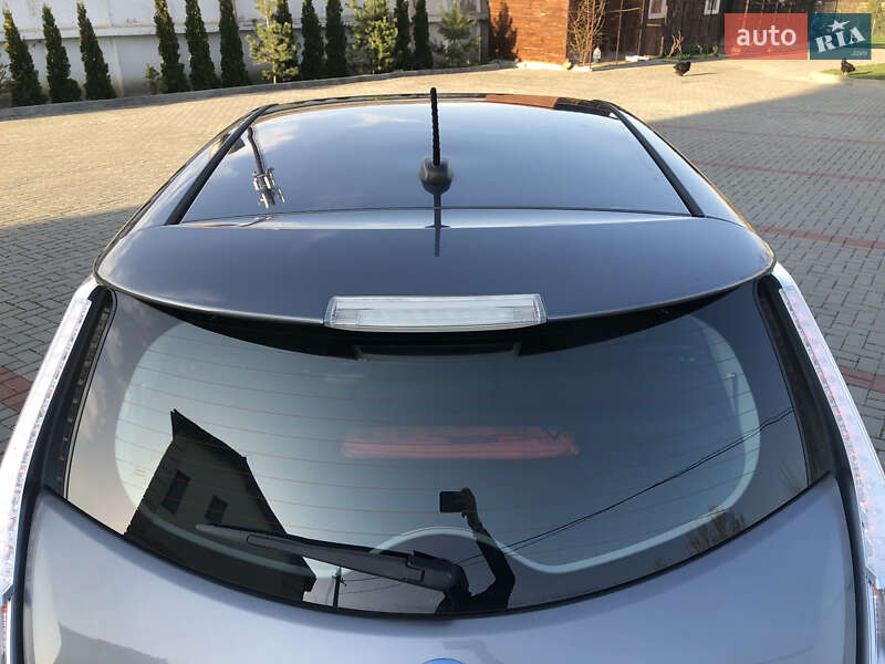 Хэтчбек Nissan Leaf 2017 в Золочеве