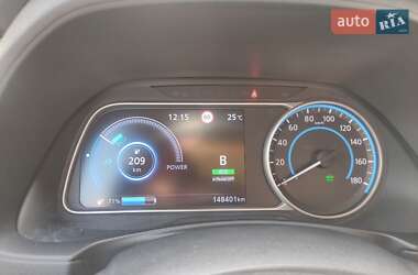 Хетчбек Nissan Leaf 2018 в 