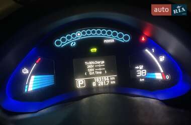 Хэтчбек Nissan Leaf 2011 в Львове