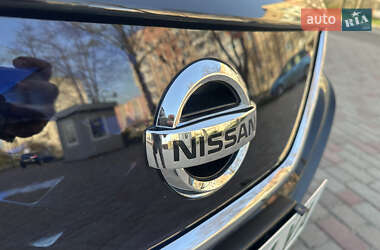 Хэтчбек Nissan Leaf 2021 в 