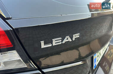 Хэтчбек Nissan Leaf 2021 в 
