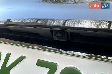 Хэтчбек Nissan Leaf 2021 в 