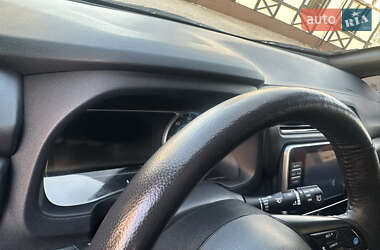 Хэтчбек Nissan Leaf 2021 в 