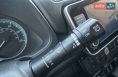 Хэтчбек Nissan Leaf 2021 в 