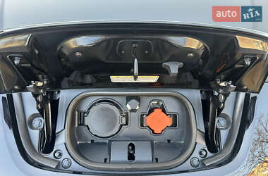 Хэтчбек Nissan Leaf 2021 в 