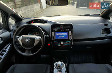 Хэтчбек Nissan Leaf 2014 в 
